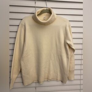 Uniqlo Turtleneck Sweater